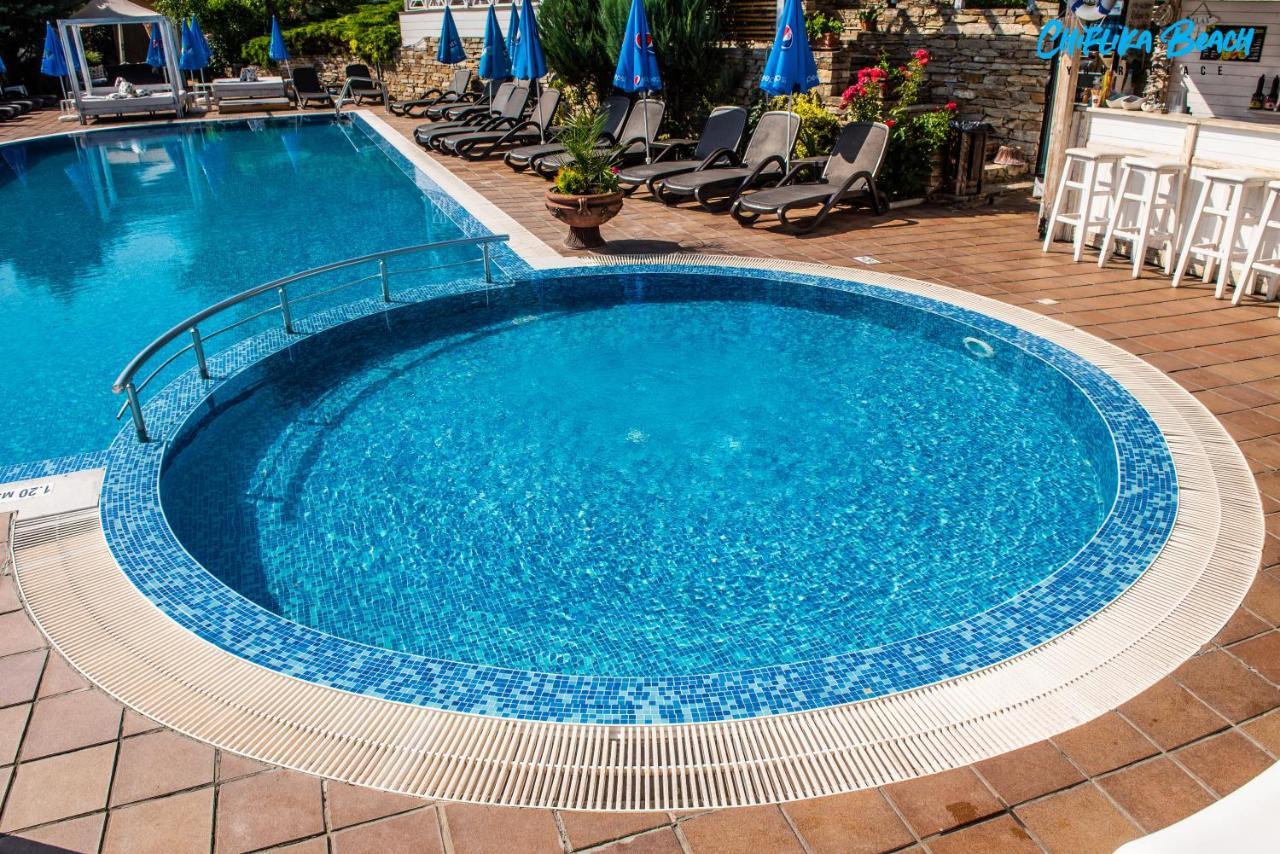 Chiflika Family Hotel アセノヴグラト エクステリア 写真