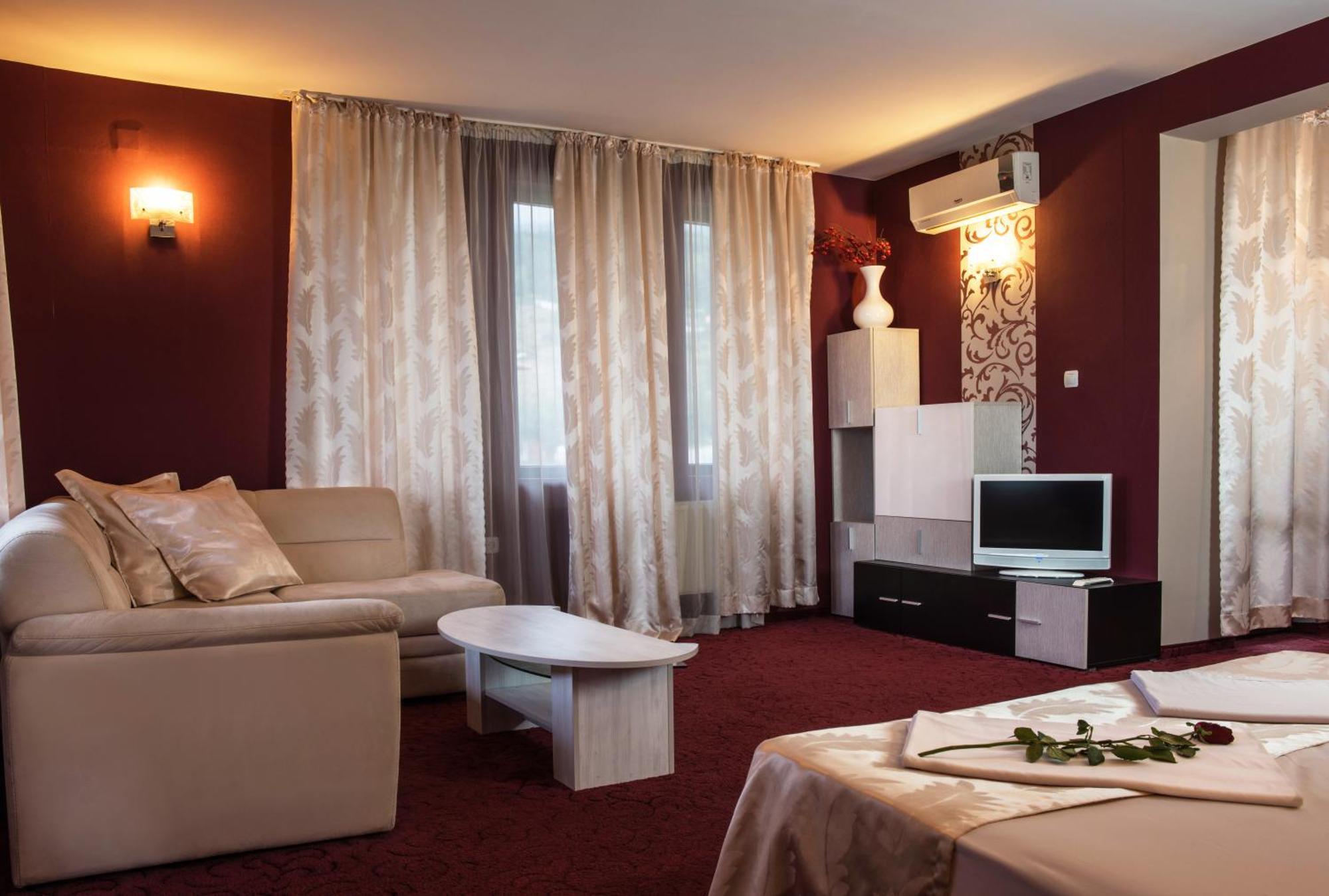Chiflika Family Hotel アセノヴグラト 部屋 写真